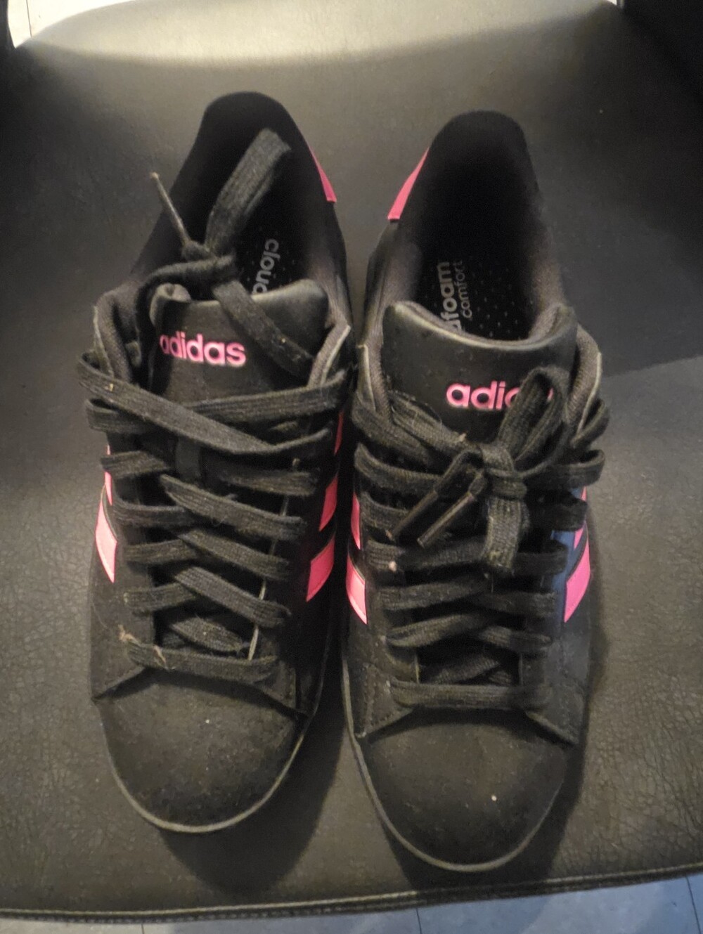 adidas Womens Black & Pink Casual Sneakers